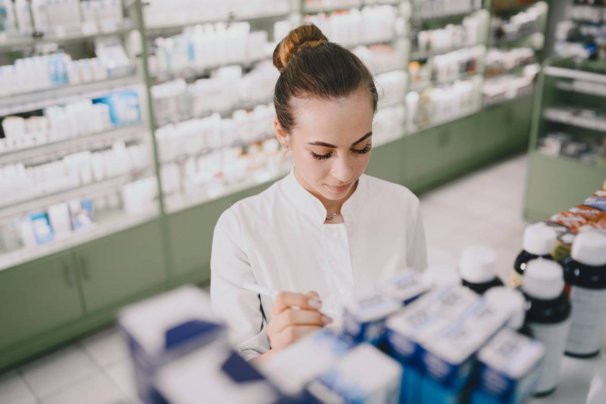 ¿Cuál es la diferencia entre farmacia y parafarmacia?
